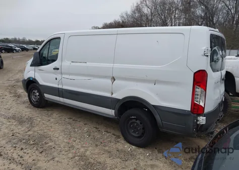 2015 Ford Transit-250 z USA, uszkodzony, nr VIN 1FTNR1ZM3FKB03241
